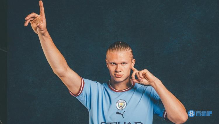 记者：为备战世界杯将继续留在墨超，J罗正与美洲狮队谈判