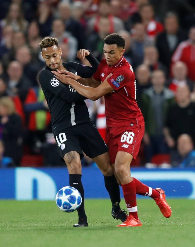 官方：穆西亚拉回归拜仁，并参加了球队今天的合练（拜仁官方：穆西亚拉归队，今日随队合练）