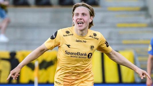 队报：巴黎将加快引进埃里克-加西亚的进程，恩里克欣赏他（队报：巴黎加速推进埃里克-加西亚加盟，恩里克青睐有加）