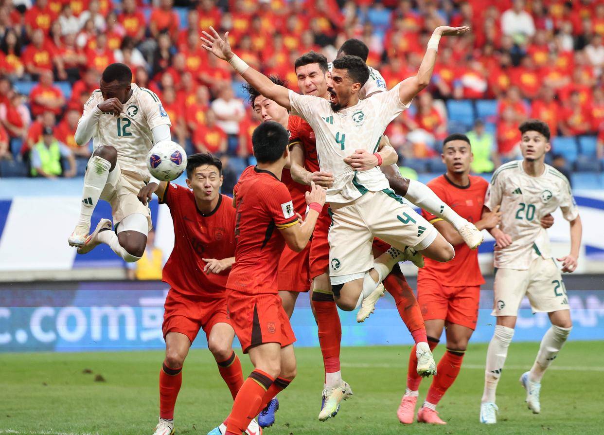 海登海姆2-1逆转柏林联合，朔普纳、席默尔破门（朔普纳、席默尔建功，海登海姆2-1逆转柏林联合）