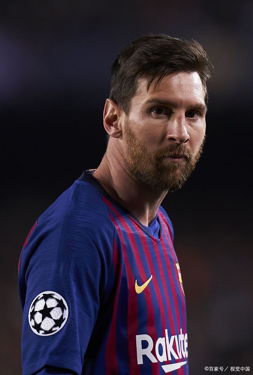 曼联中场组织力再次被质疑（曼联中场调度能力再遭质疑）