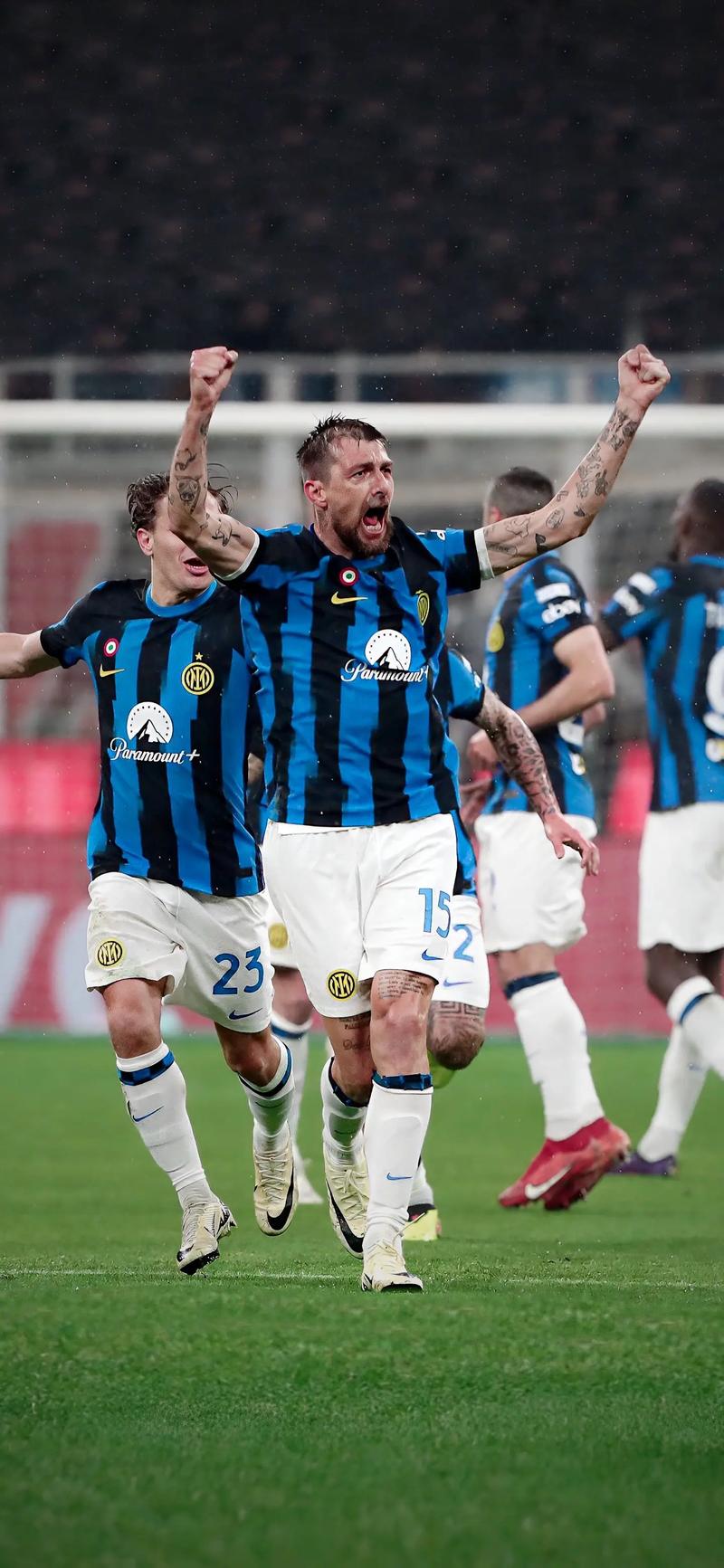 NBA常规赛战报：湖人客场险胜太阳,