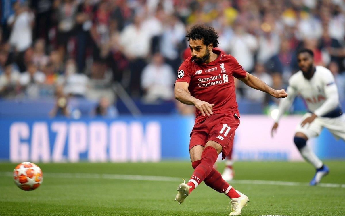 米体：铃木彩艳受伤，帕尔马可以考虑在冬窗前免签一名新门将（米兰体育报：铃木彩艳受伤，帕尔马或在冬窗开启前引进自由身门将）