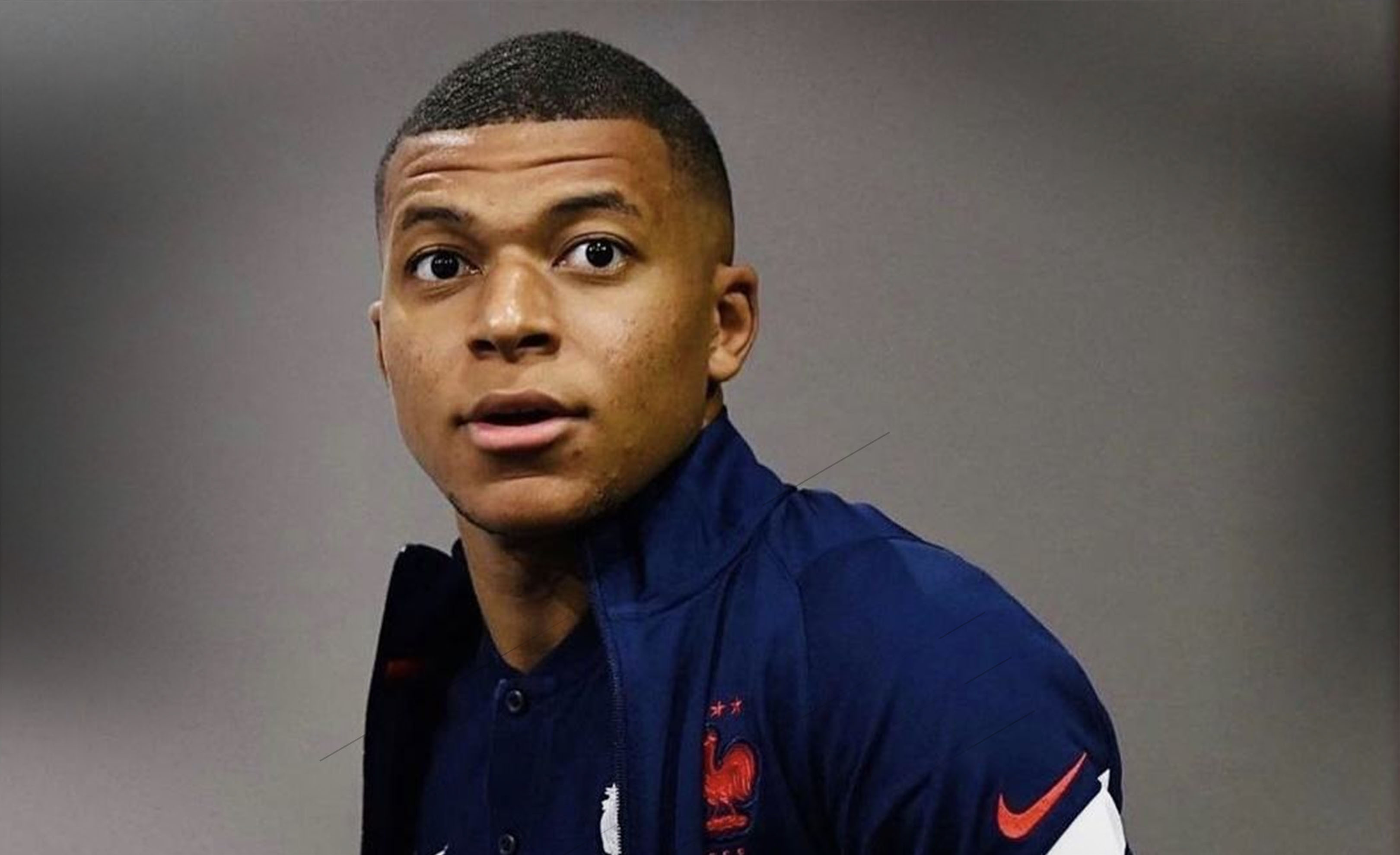 连续20场联赛进球2+，拜仁追平自己保持的德甲历史纪录（拜仁联赛连20场至少进2球，追平其保持的德甲历史纪录）