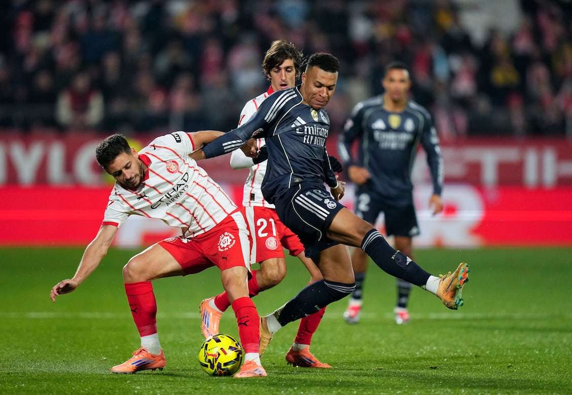 斯科尔斯、卡拉格都认为：哈白布是足球历史上最佳中场组合（斯科尔斯与卡拉格一致认为：哈白布是足坛史上最强中场组合）