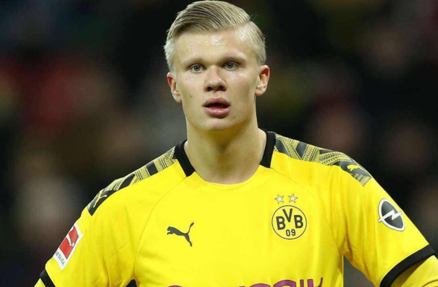 摩纳哥球迷因对球队不满而集体沉默，加拉塔萨雷反享受欢呼