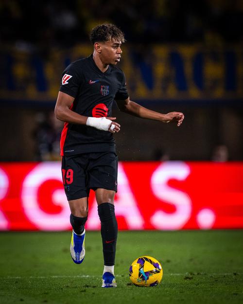 博洛尼亚主帅：球队没有感到焦虑，孔蒂的执教生涯一直很成功（博洛尼亚主帅：球队心态稳定，孔蒂的执教生涯堪称成功）