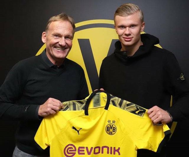 官方：梅西当选美职联年度最有价值球员，为蝉联该奖项第一人（美职联官方宣布：梅西荣膺年度MVP，史上首位实现蝉联）